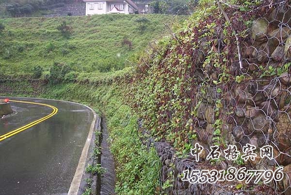 公路格賓擋墻.jpg 公路格賓擋墻.jpg